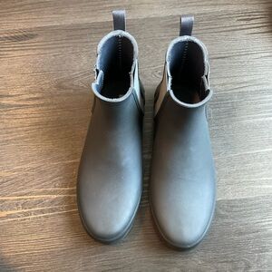 Hunter Womens Dark Grey Rain Booties SIZE 8